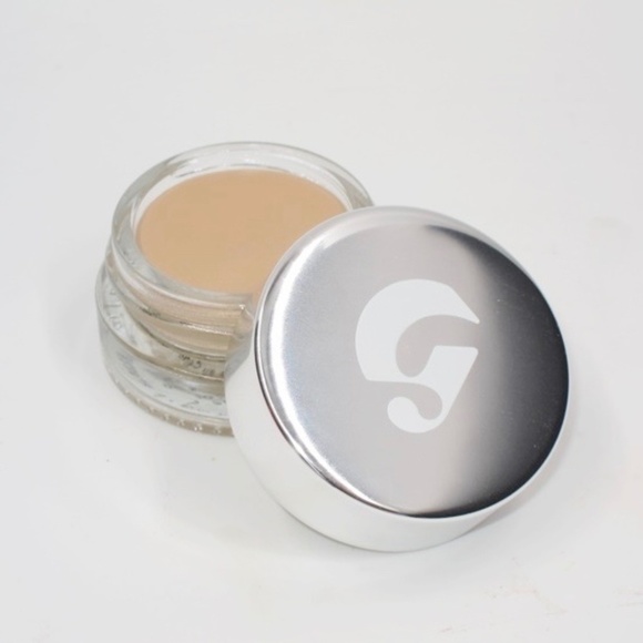 glossier stretch concealer g10